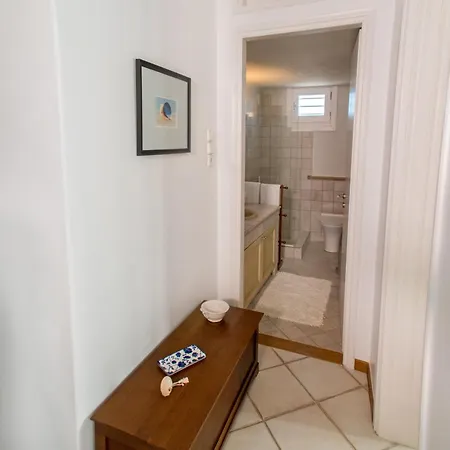 Appartement At The Side Of The Castle Plaka (Milos)